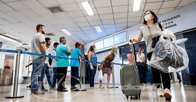 Médico recomienda control en frontera y cuarentena a todos los que ingresen al país, por lo menos hasta julio
