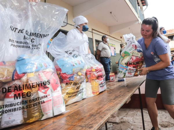 Kits de alimentos: Desde Calle Última la distribución le corresponde a intendentes y gobernadores