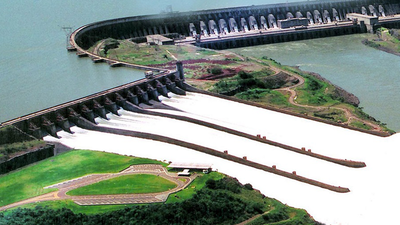 La fiscalía abre investigación penal a sindicalistas que amenazan con paralizar Itaipú