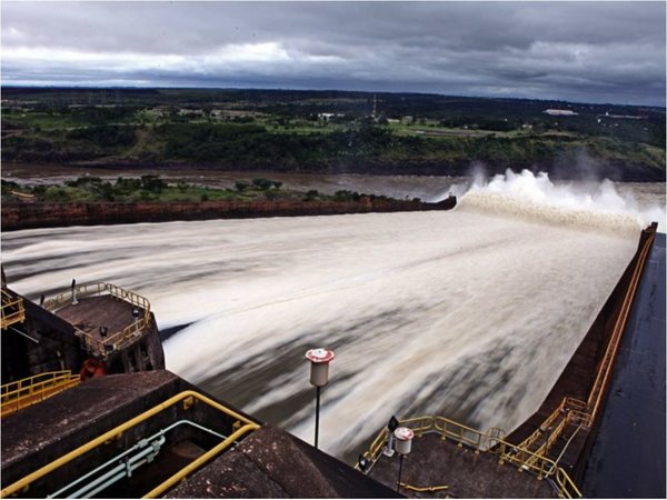 Fiscalía investiga amenaza de parar Itaipú