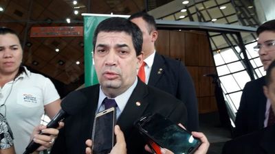 Velázquez: “Todos debemos estar de acuerdo para la reforma del Estado”