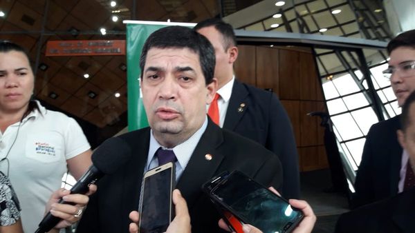 Velázquez: “Todos debemos estar de acuerdo para la reforma del Estado”