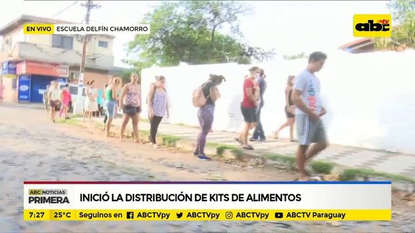 Largas filas para retirar kits de alimentos - ABC Noticias - ABC Color