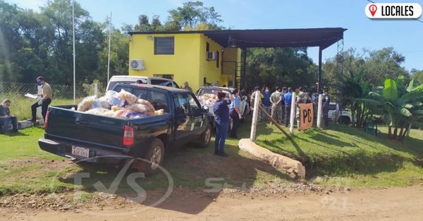 Aduana inició con la entrega de los 700 kits de alimentos en Encarnación