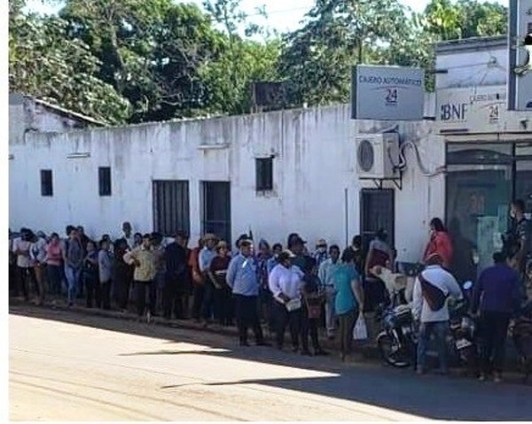 “Se acaba el recreo”: Al mediodía culmina excepción de circulación para empleadores y administrativos - ADN Paraguayo