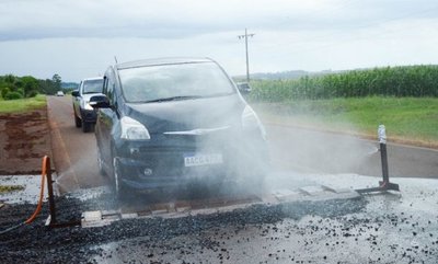 La ciudad paraguaya que desinfecta cada vehículo que ingresa al lugar | Noticias Paraguay