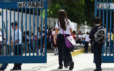 Colegios privados podrán seguir cobrando cuotas - Paraguay Informa
