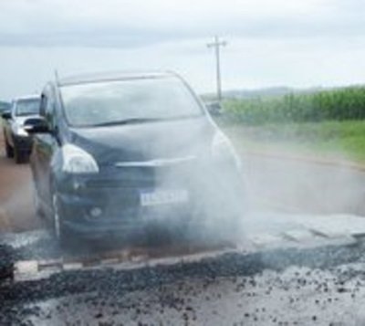¡A todo pulverizador! En Capitán Meza desinfectan todos los rodados - Paraguay.com