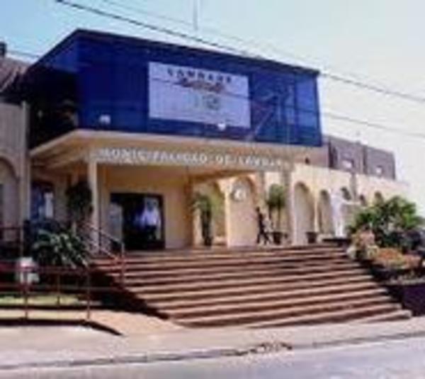 Municipalidad de Lambaré desvincula 500 funcionarios  - Paraguay.com