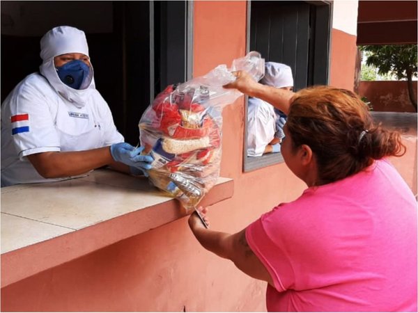 Denuncian que kits del MEC no  llegan   a todos y en Comuna solo dan leche