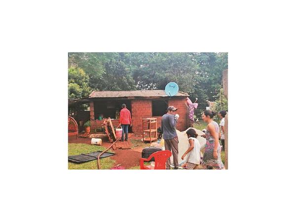 Incendio consumió la vivienda de una mujer con cinco hijos