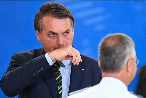 Jair Bolsonaro se aísla políticamente en Brasil