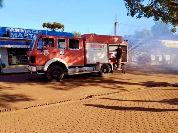 Bomberos realizan trabajos de desinfección en Santa Rita - ABC en el Este - ABC Color