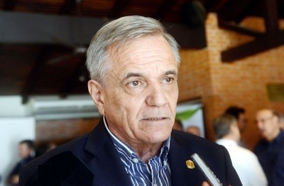 ARP apoya reforma: 'No podemos seguir teniendo un 'Estado Papá''
