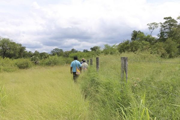 Nativos de Carmelo Peralta cercaron su territorio para prevenir coronavirus