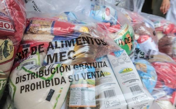 Sigue entrega de kits de alimentos a padres de alumnos, en Asunción. Conozca los locales - ADN Paraguayo