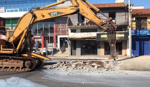 Con demolición de las paradas del Metrobús, buscan reactivar el comercio de la zona » Ñanduti