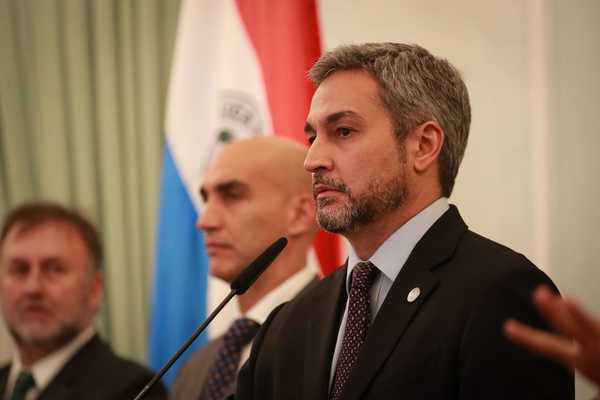 Paraguay reglamenta Ley de Emergencia y dispone US$ 100 millones para Salud de forma inmediata