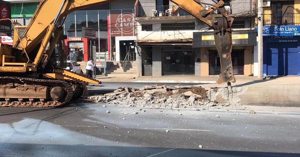 MOPC inició la demolición de las obras del Metrobús