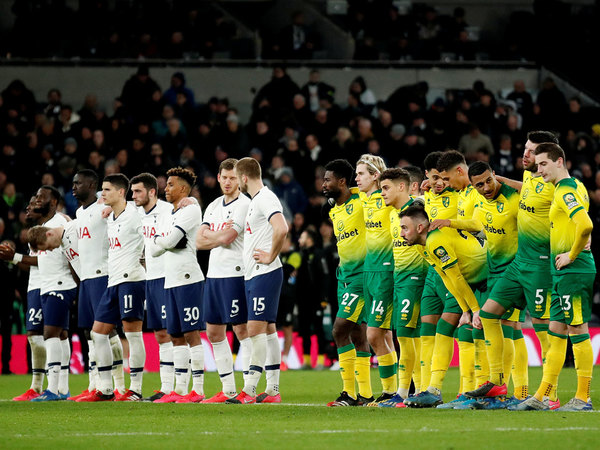 El fútbol inglés volverá solo cuando sea seguro hacerlo