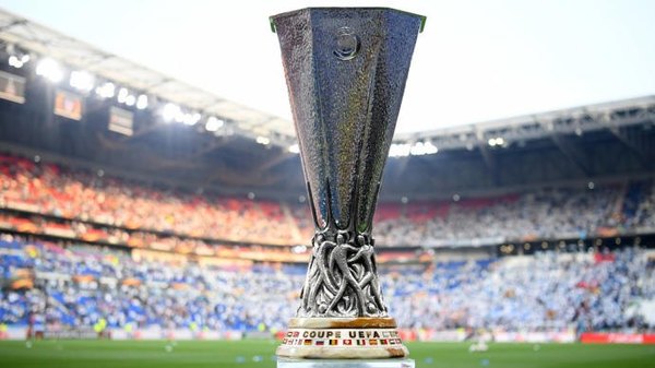 UEFA oficializo el paro del fútbol hasta nuevo aviso