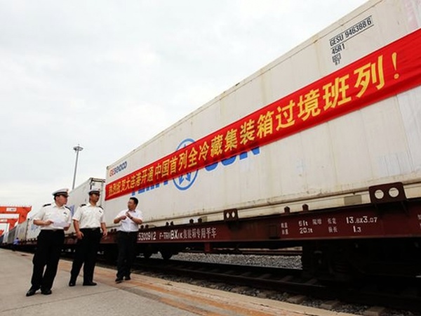 Primer tren de Wuhan desde el brote de coronavirus reanuda conexión con Europa
