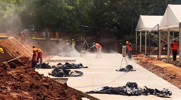 Covid-19: Rápida construcción de los dos hospitales de contingencia