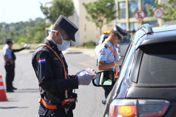 Cuarentena: Policía incautará vehículos de insensatos | Noticias Paraguay