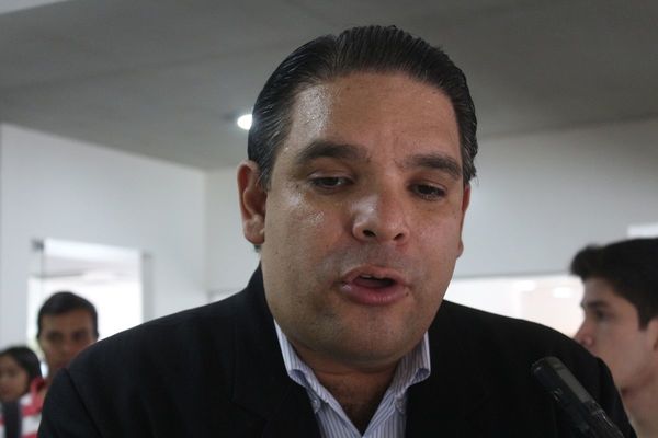 Crisis da ocasión de empleo para muchos