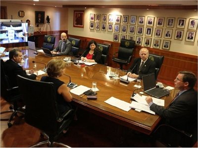 Corte abre mesa de entrada de los Registros Públicos