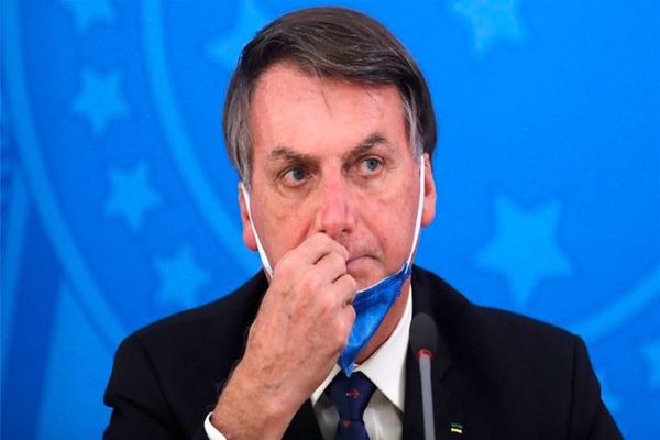 Bolsonaro publica y borra video sobre falsa escasez