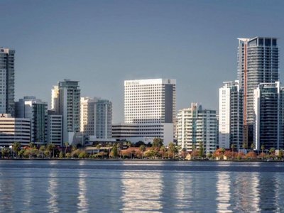 Covid-19: Hotel de lujo aloja a 20 personas sin techo en Australia