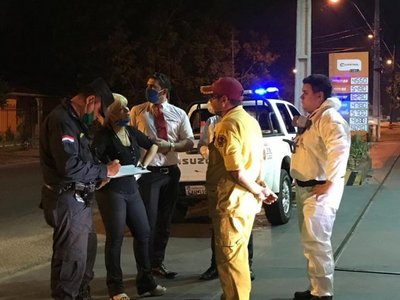 Prohíben a bomberos desinfectar Lambaré porque "la gente cree que llevan muertos"