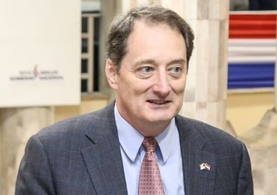Embajador niega incautación de respiradores en Estados Unidos