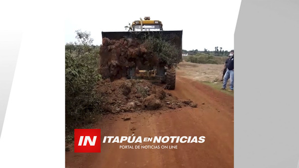 EN GENERAL DELGADO CERRARON EL CAMINO VECINAL A CURUÑAI.