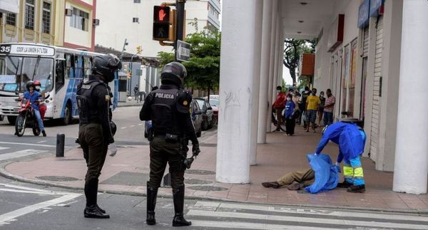 Covid-19: Autoridades retiraron 150 cadáveres de calles y viviendas de Guayaquil - Paraguay Informa