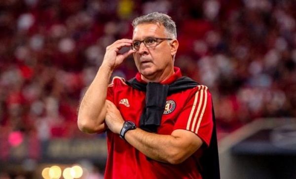 El “Tata” Martino recortará su salario ante crisis por Covid-19