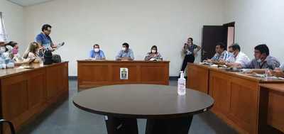 Después de extenso debate, Junta Departamental establece lista de productos para kits de víveres escolares | Radio Regional 660 AM