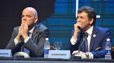Infantino dice no saber cuándo volverá el fútbol - Fútbol - ABC Color