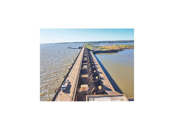 Paraná registra bajo caudal y afecta producción de la EBY