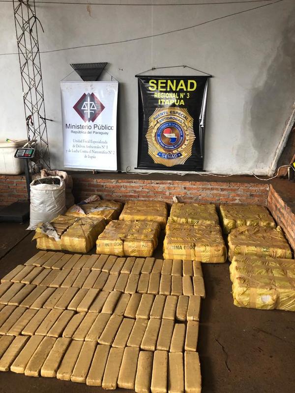 Senad incautó más de 400 kilos de marihuana en Itapúa