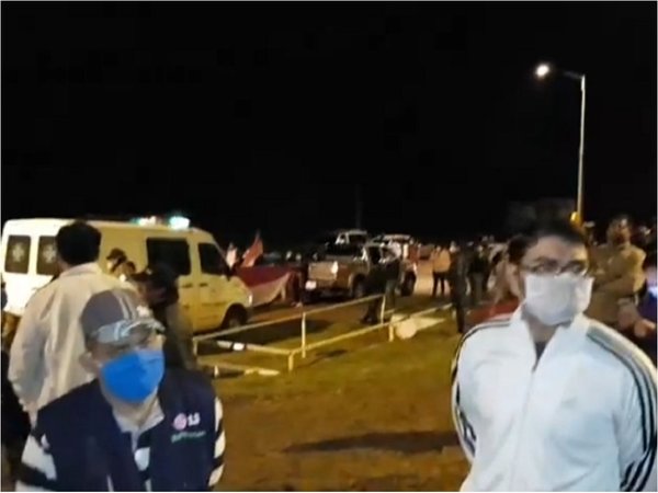 Protestan contra intención de llevar connacionales al Comisoe