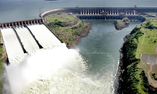 Imputación y pedido de arresto domiciliario contra sindicalistas de Itaipú tras amenaza