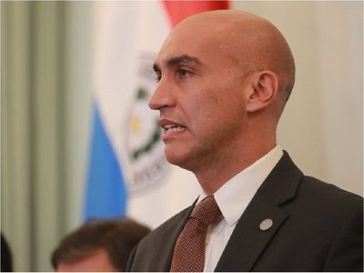 Ministro de Salud preocupado por incumplimiento de aislamiento social