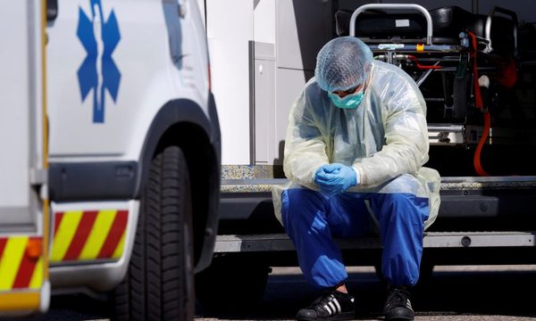 Imágenes impactantes de la lucha diaria contra el coronavirus en el mundo