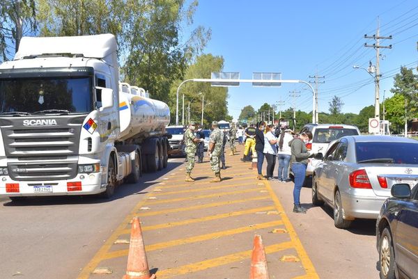 Mientras ciudadanía se “relaja”, Mazzoleni ya va ampliando compra de bolsas mortuorias - Nacionales - ABC Color