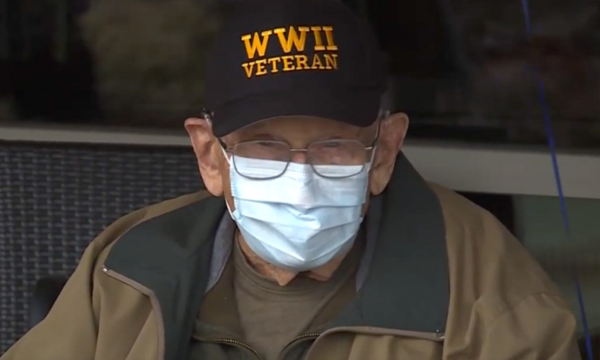 Veterano de la segunda guerra mundial vence al coronavirus a los 104 años