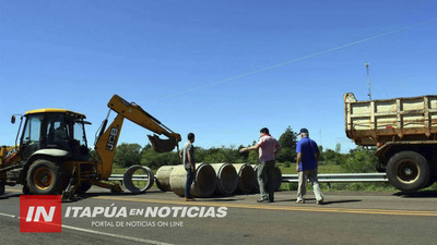 BLOQUEAN ACCESO A GRAL. ARTIGAS POR RUTA N° 8.