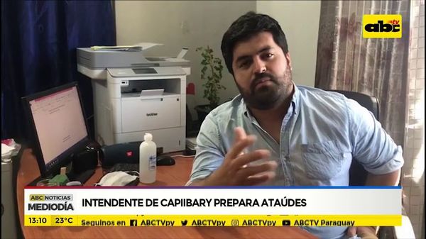 Intendente de Capiibary prepara ataúdes  - ABC Noticias - ABC Color