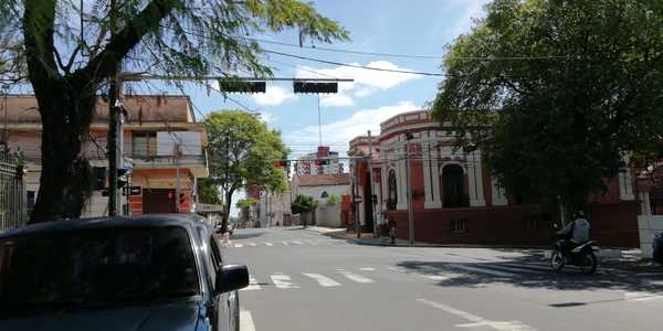Covid-19: Paraguay aumenta restricciones a la circulación de vehículos y personas durante aislamiento general